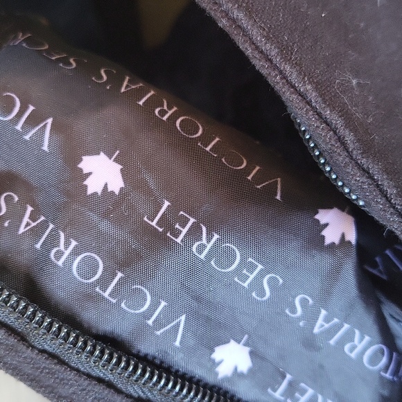 Victoria Secret l duffle l large l handy l travel l black cloth bag l carry on - Picture 6 of 7